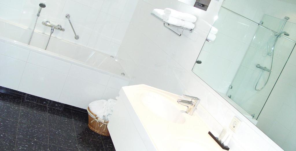 Hotel Huys Van Heusden Asten Room photo
